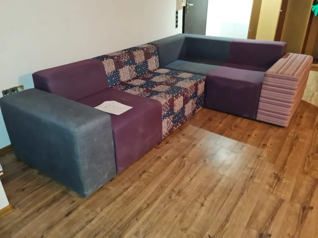 inainte de retapitare coltar